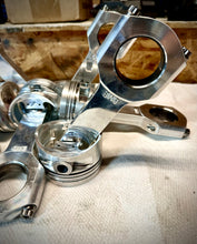 Load image into Gallery viewer, GRINGOTEGRA Engine parts - Rods and pistons